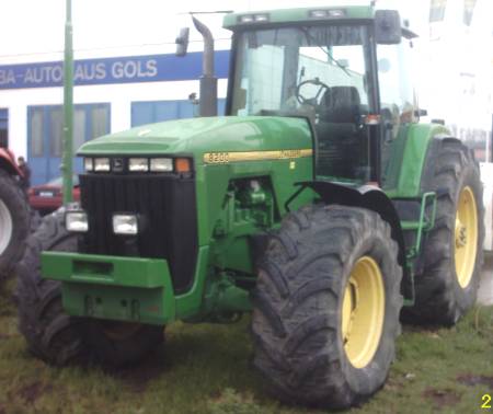 JOHN DEERE