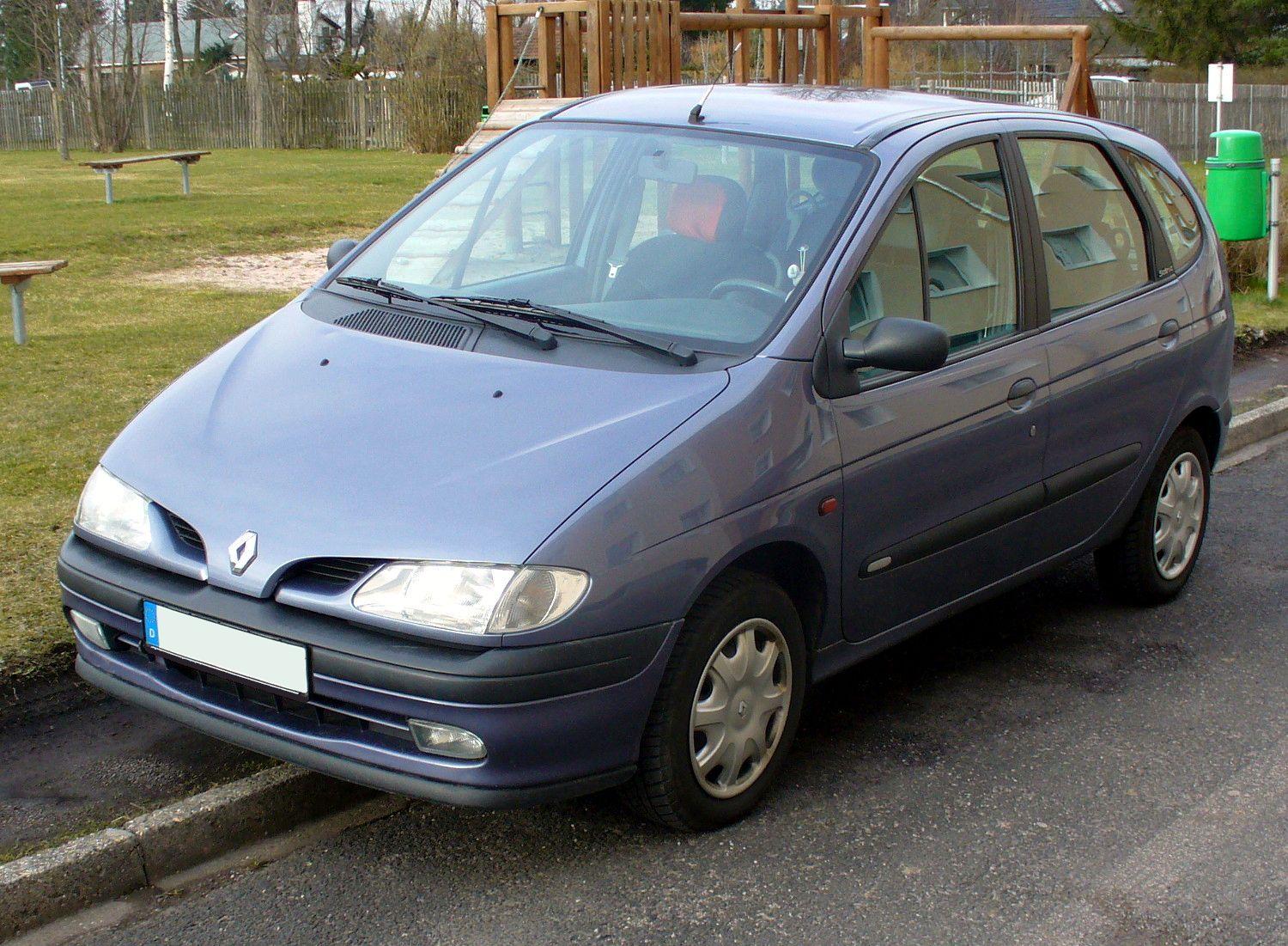 RENAULT