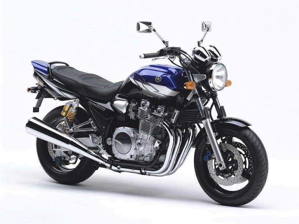 YAMAHA
