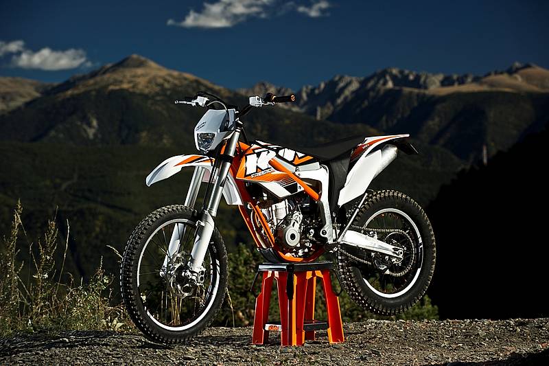 KTM