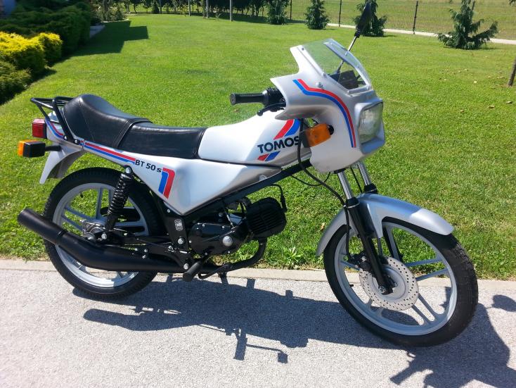 TOMOS