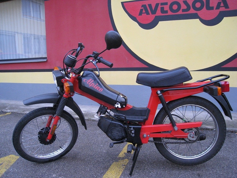 TOMOS