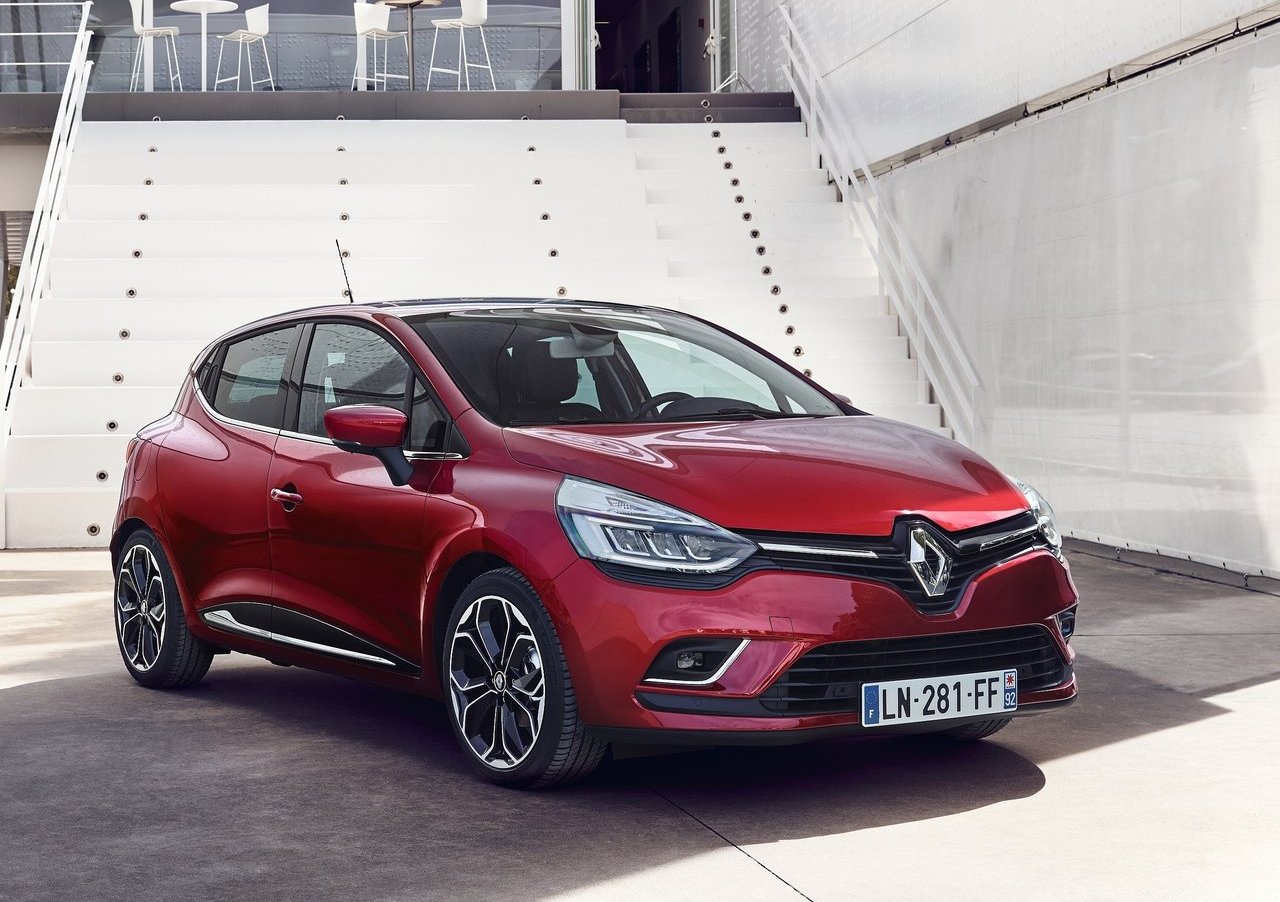 RENAULT