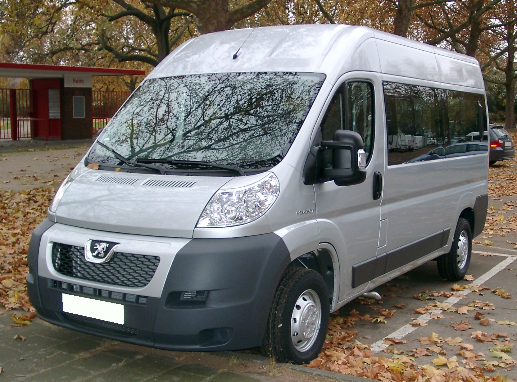 PEUGEOT