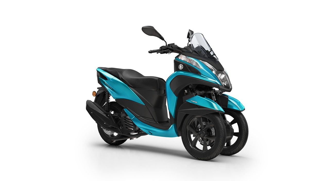 YAMAHA
