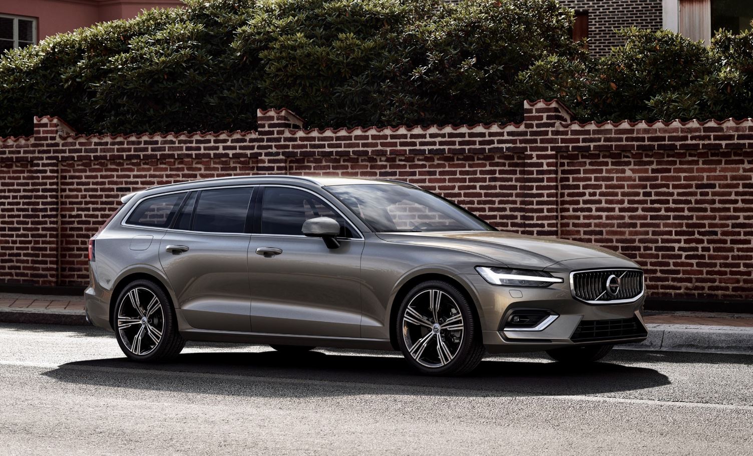 VOLVO