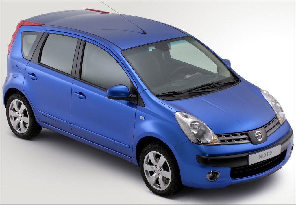 NISSAN