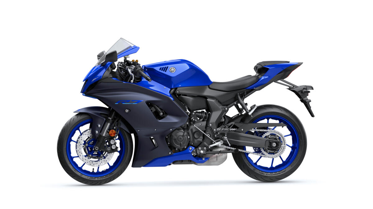 YAMAHA