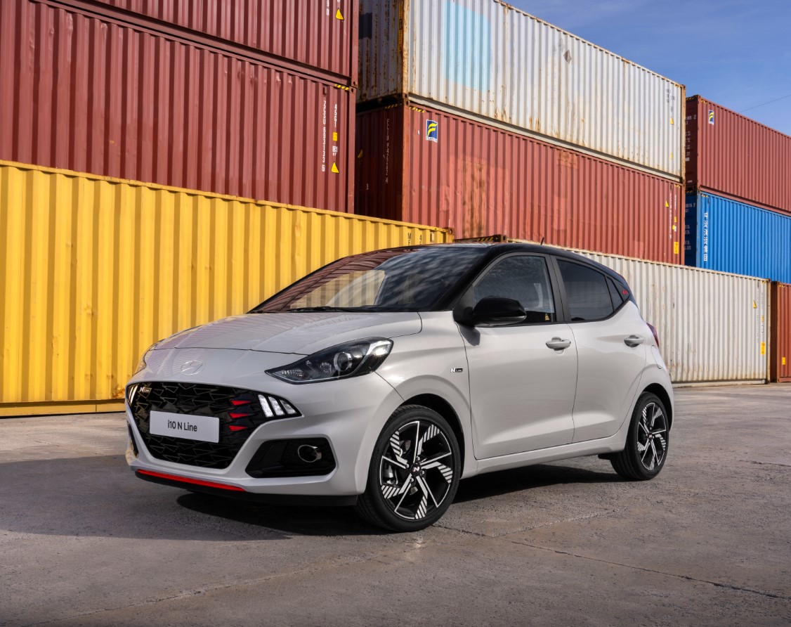 HYUNDAI