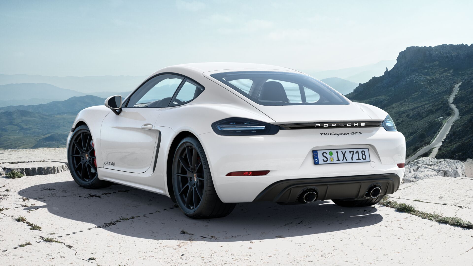 PORSCHE